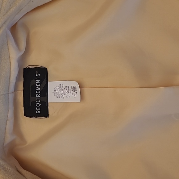 EUC VTG Requirements Butter Yellow Mock Neck Wool/Vicose Blazer with Pockets - Picture 10 of 10